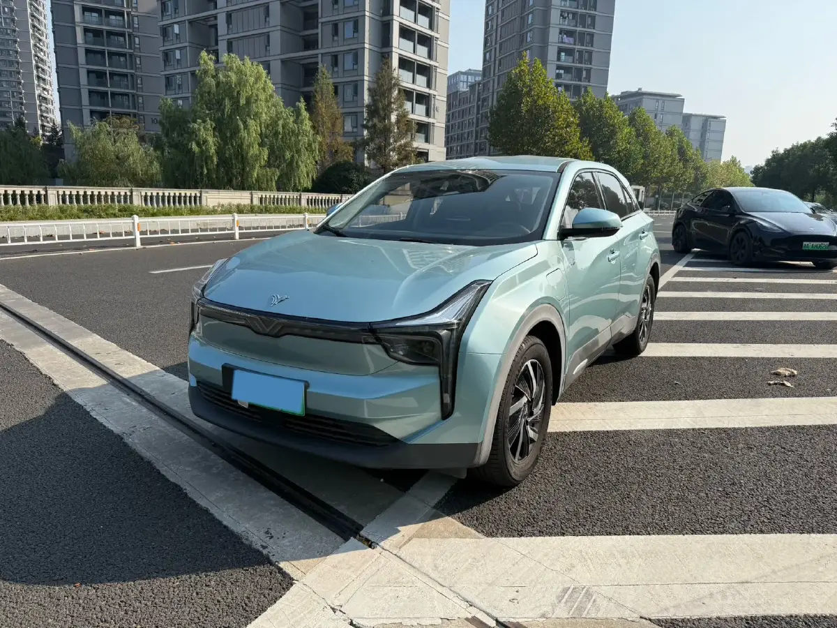 2021 DongFeng Aeolus E70 BEV 52.99KWH