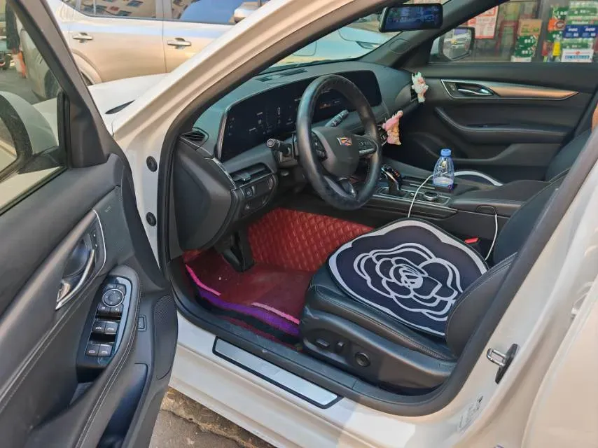 2024 Cadillac CT5 2.0T 237HP L4 10AT,autocango,china used car exporter,china ev exporter,chinese used car exporter,chinese used ev exporter