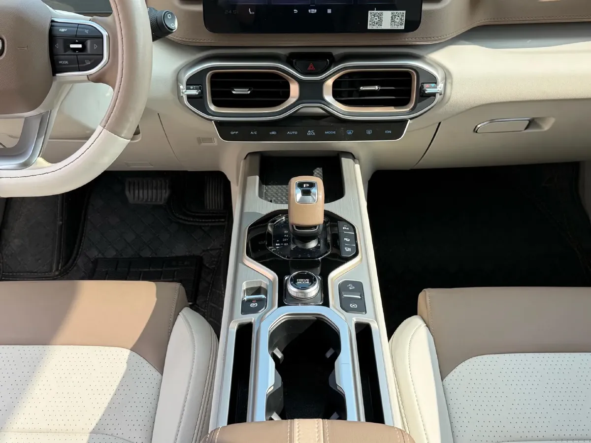 2020 Geely ICON 1.5T 177HP L3 7DCT,autocango,china used car exporter,china ev exporter,chinese used car exporter,chinese used ev exporter