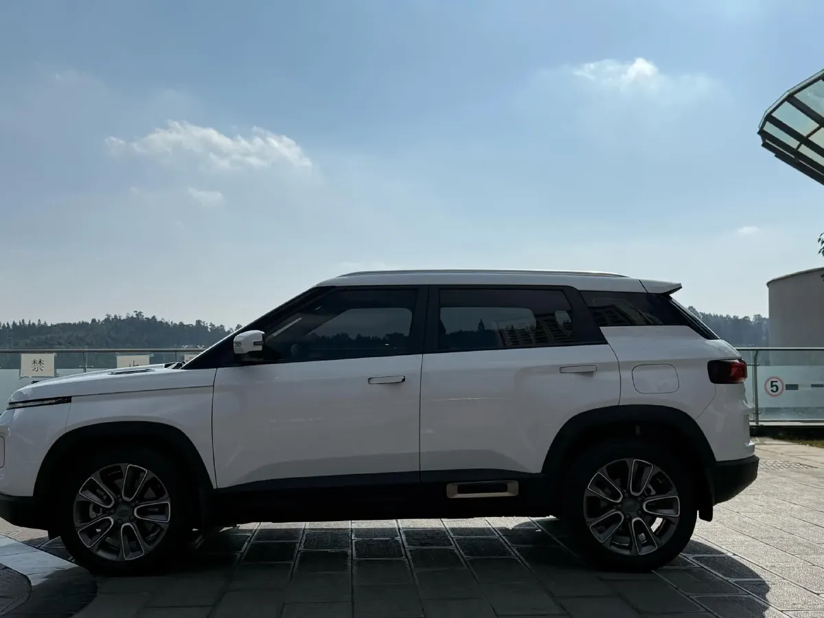 2020 Geely ICON 1.5T 177HP L3 7DCT,autocango,china used car exporter,china ev exporter,chinese used car exporter,chinese used ev exporter