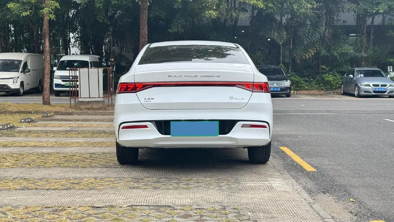 2021 Haval F7 1.5T 169HP L4 7DCT,autocango,china used car exporter,china ev exporter,chinese used car exporter,chinese used ev exporter