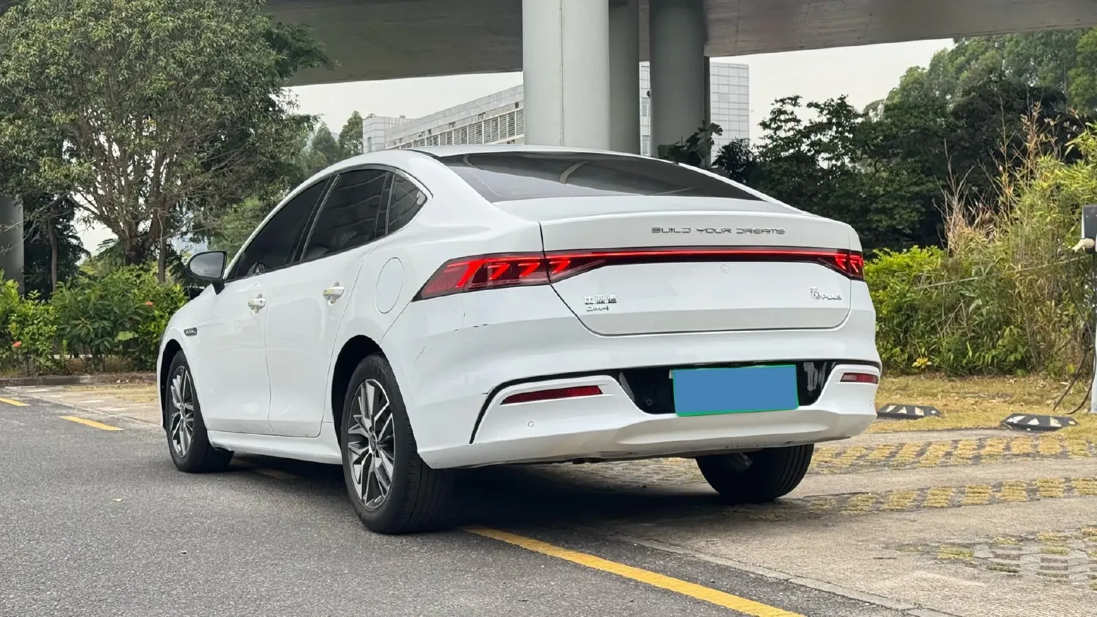 2021 Haval F7 1.5T 169HP L4 7DCT,autocango,china used car exporter,china ev exporter,chinese used car exporter,chinese used ev exporter