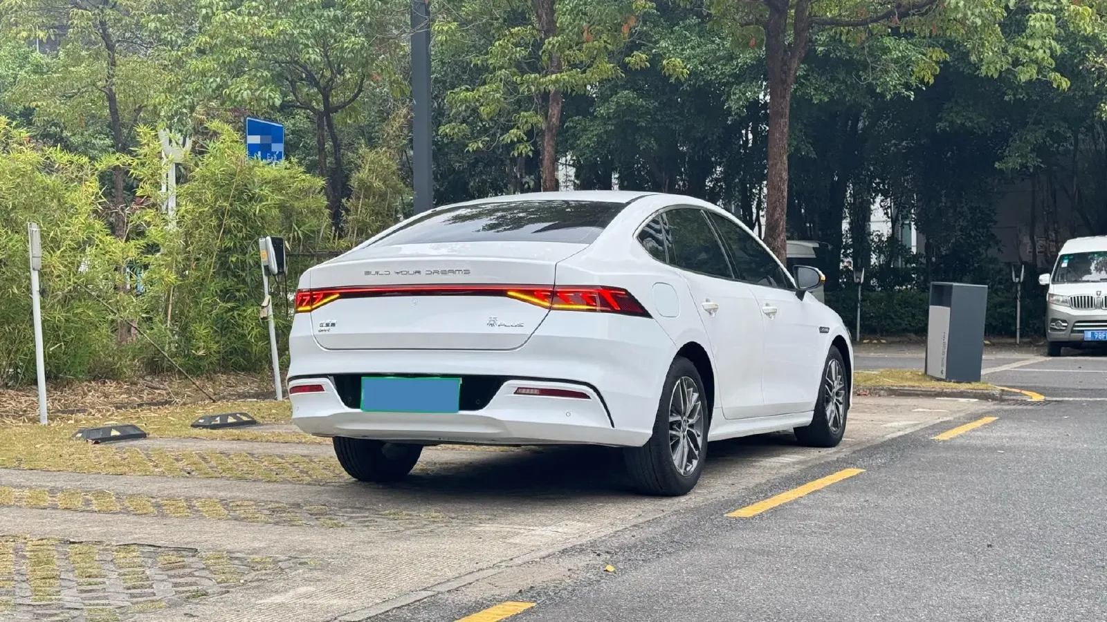 2021 Haval F7 1.5T 169HP L4 7DCT,autocango,china used car exporter,china ev exporter,chinese used car exporter,chinese used ev exporter