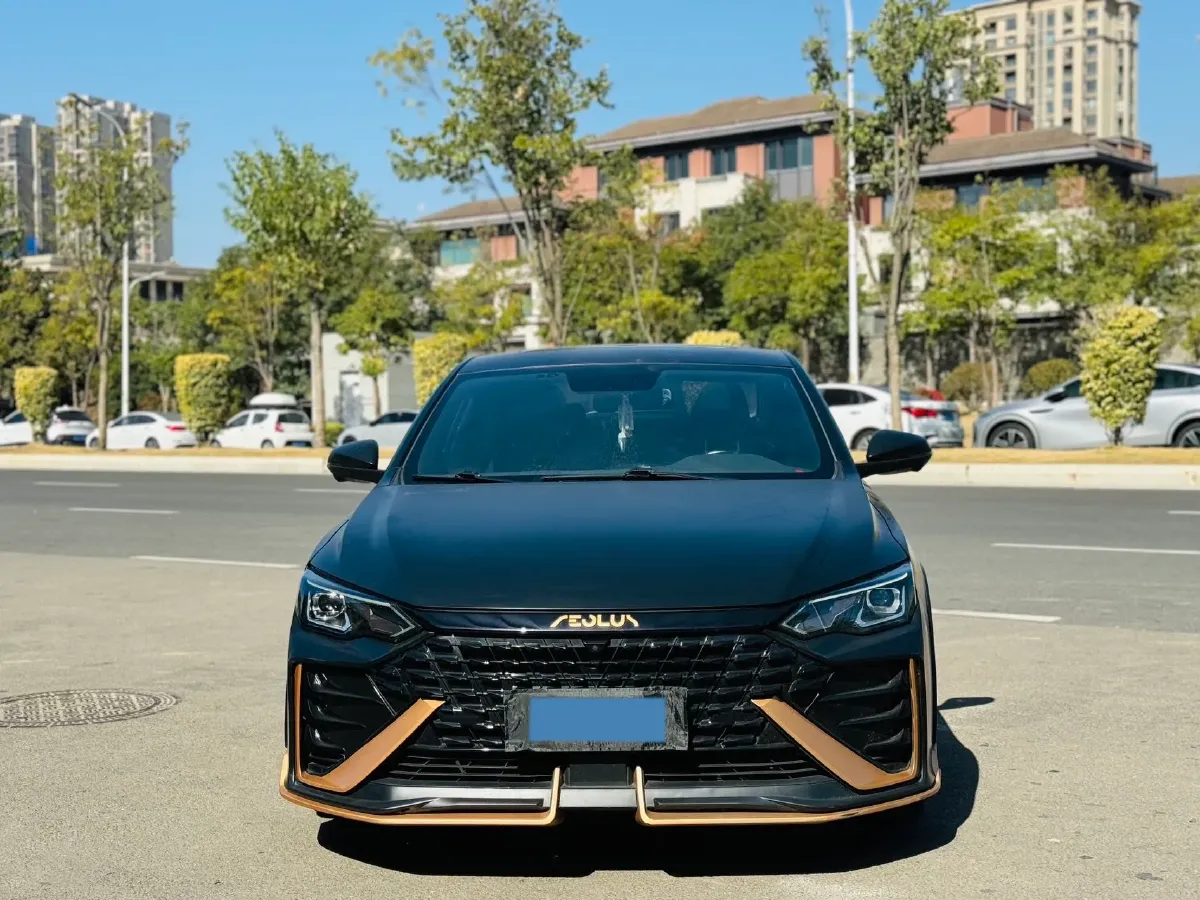 2021 DongFeng Aeolus YiXuan MAX 1.5T 163HP L4 E-CVT Hybrid,autocango,china used car exporter,china ev exporter,chinese used car exporter,chinese used ev exporter