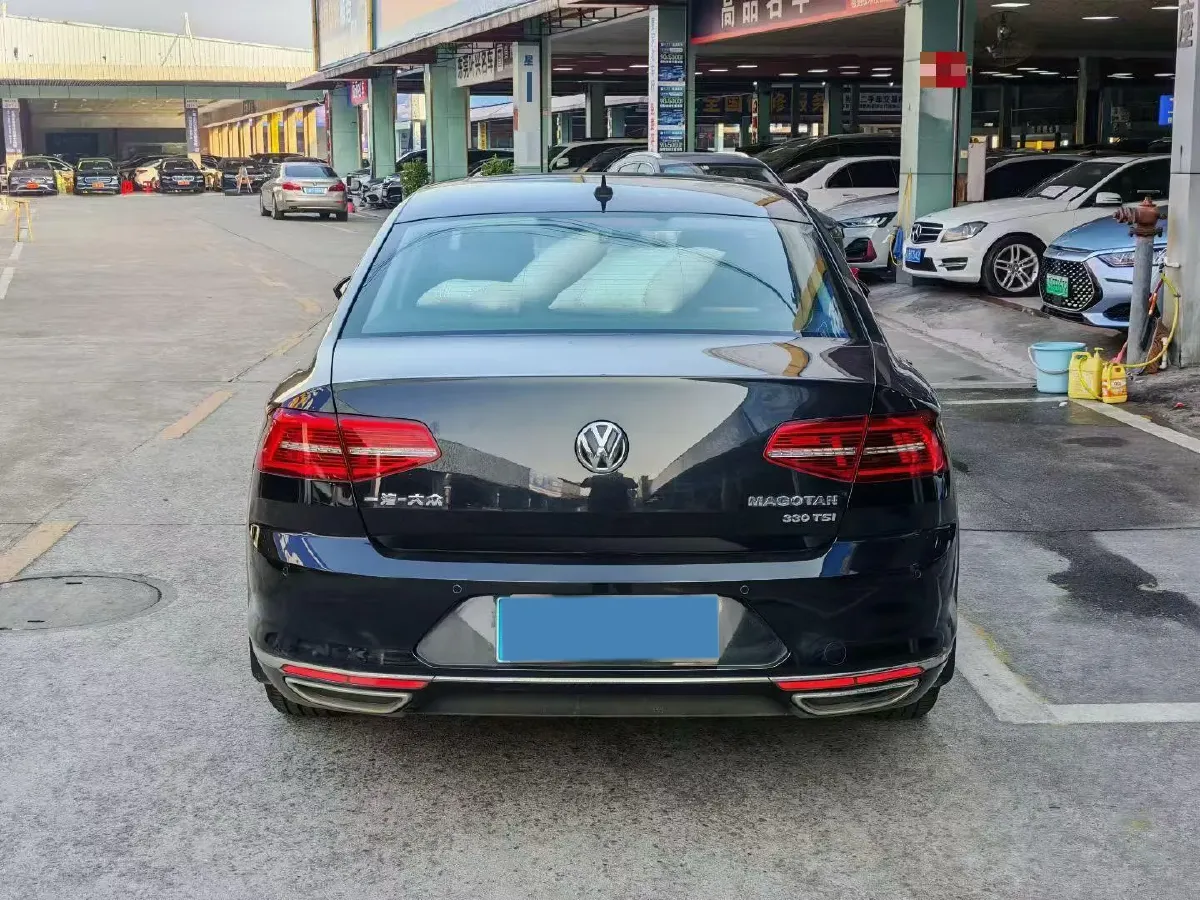 2019 Volkswagen Magotan 2.0T 186HP L4 7DCT,autocango,china used car exporter,china ev exporter,chinese used car exporter,chinese used ev exporter