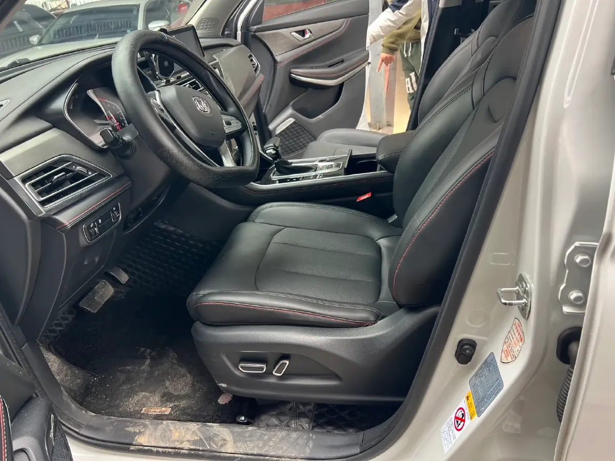 2021 ChangAn CS75 1.5T 178HP L4 7DCT,autocango,china used car exporter,china ev exporter,chinese used car exporter,chinese used ev exporter