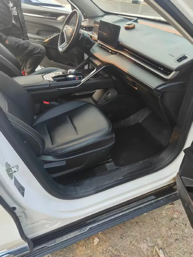 2021 Haval H6 2.0T 211HP L4 7DCT,autocango,china used car exporter,china ev exporter,chinese used car exporter,chinese used ev exporter