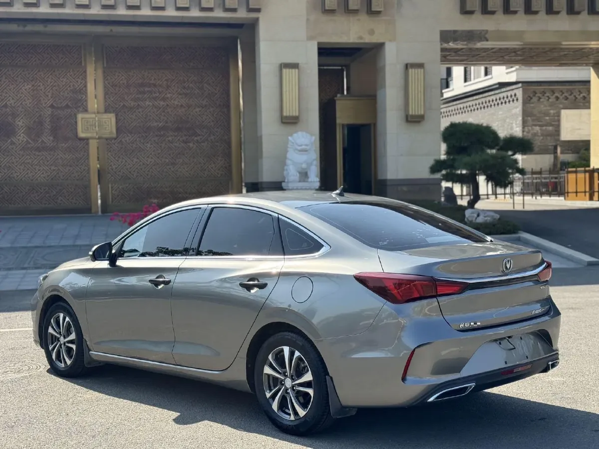 2021 ChangAn Eado 1.4T 160HP L4 7DCT,autocango,china used car exporter,china ev exporter,chinese used car exporter,chinese used ev exporter
