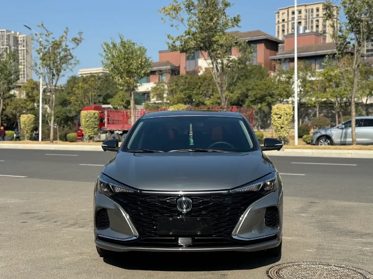 2021 ChangAn Eado 1.4T 160HP L4 7DCT,autocango,china used car exporter,china ev exporter,chinese used car exporter,chinese used ev exporter