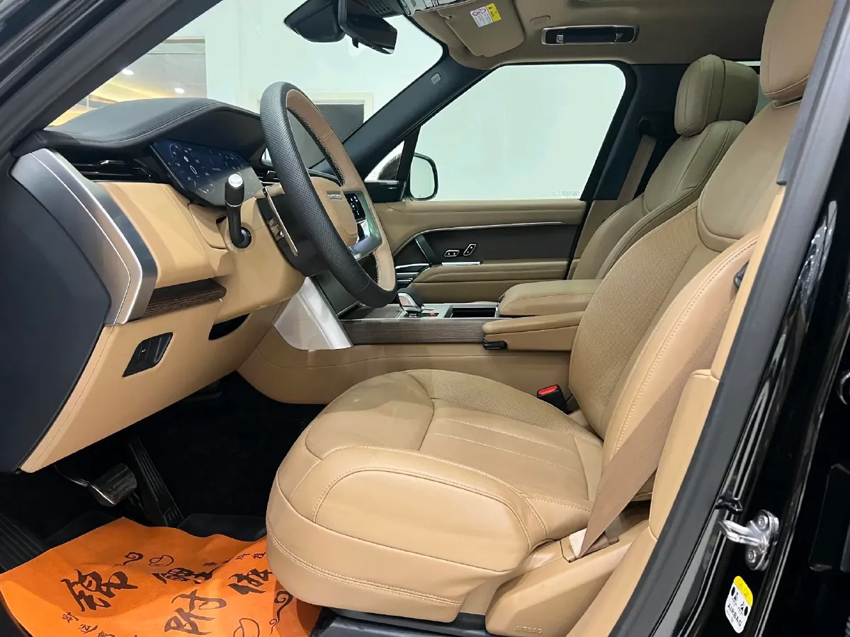 2025 Land Rover Range Rover 3.0T 400HP L6 8AT,autocango,china used car exporter,china ev exporter,chinese used car exporter,chinese used ev exporter