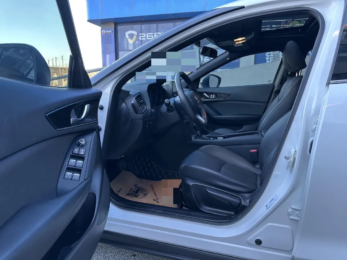 2021 Mazda CX-4 2.0L 158HP L4 6AT,autocango,china used car exporter,china ev exporter,chinese used car exporter,chinese used ev exporter