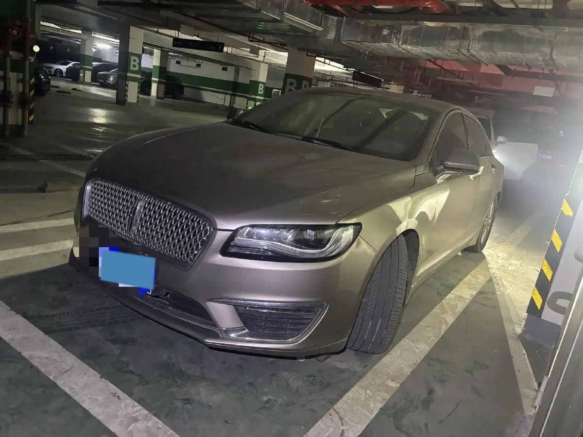 2019 Lincoln MKZ 2.0T 203HP L4 6AT