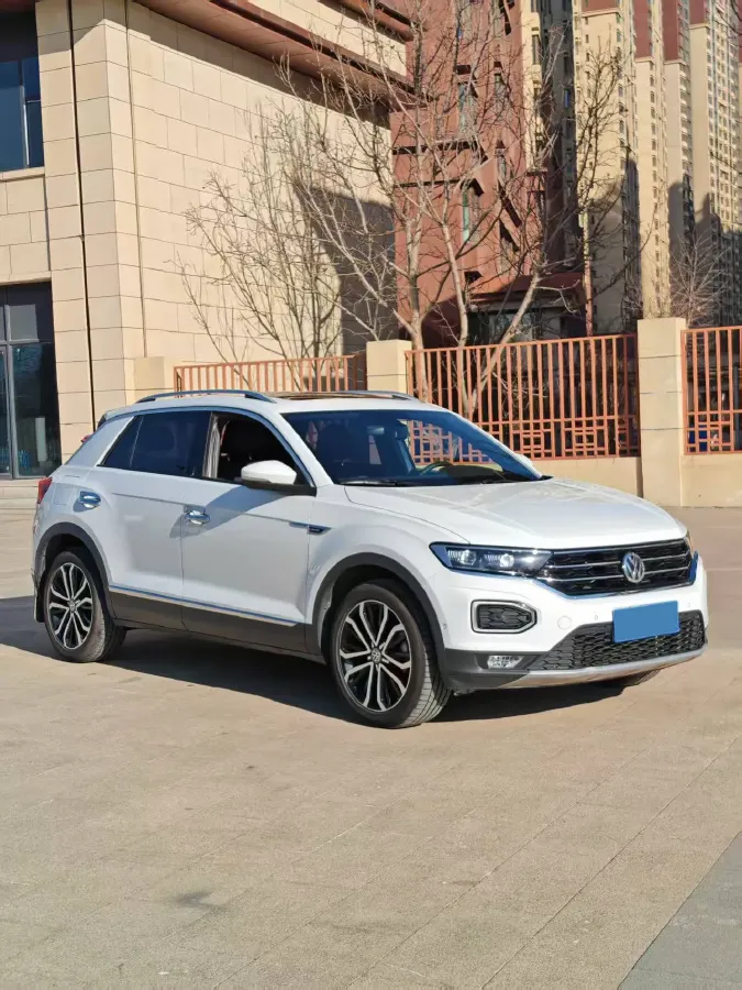2018 Ford Kuga 1.5T 181HP L4 6AT,autocango,china used car exporter,china ev exporter,chinese used car exporter,chinese used ev exporter