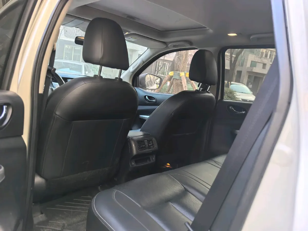 2020 Nissan Terra 2.5L 193HP L4 7AT,autocango,china used car exporter,china ev exporter,chinese used car exporter,chinese used ev exporter