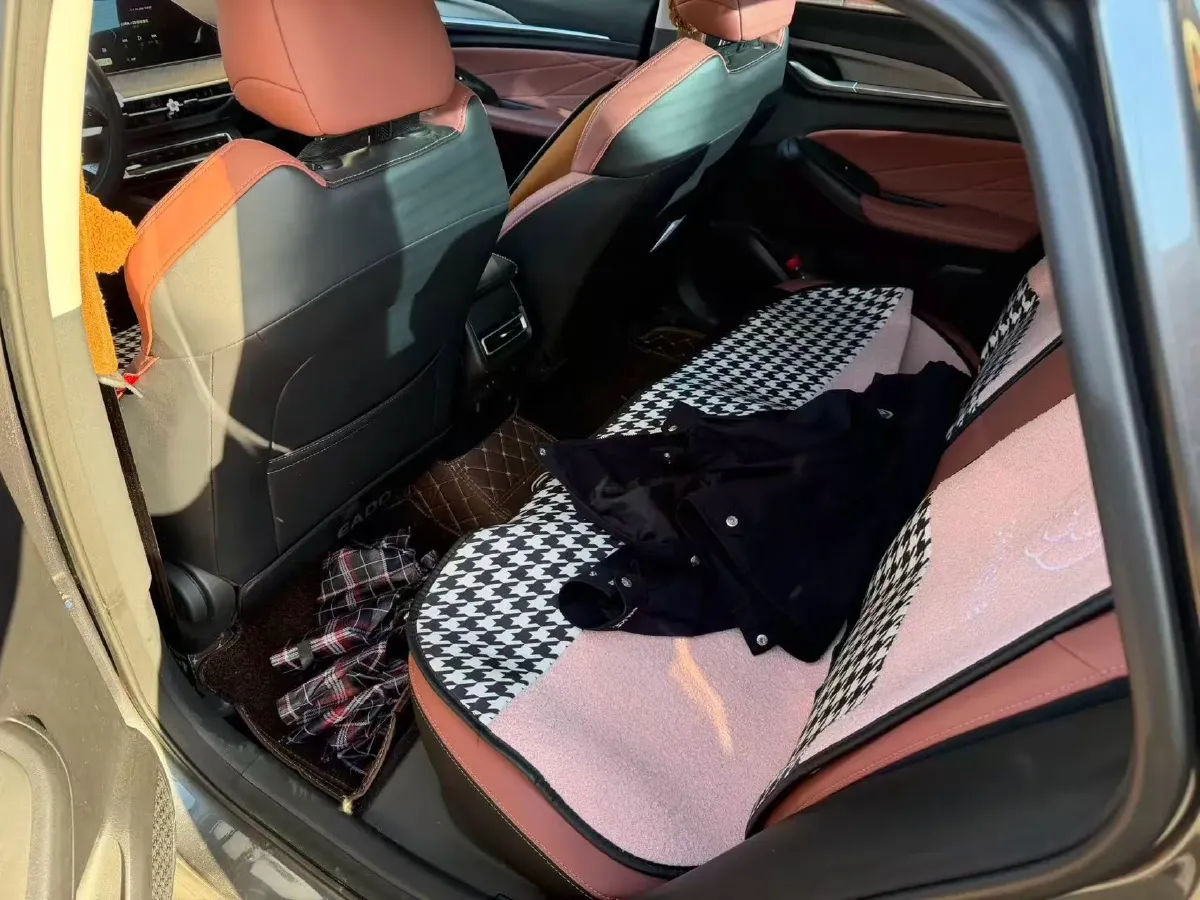 2023 ChangAn Eado 1.4T 160HP L4 7DCT,autocango,china used car exporter,china ev exporter,chinese used car exporter,chinese used ev exporter