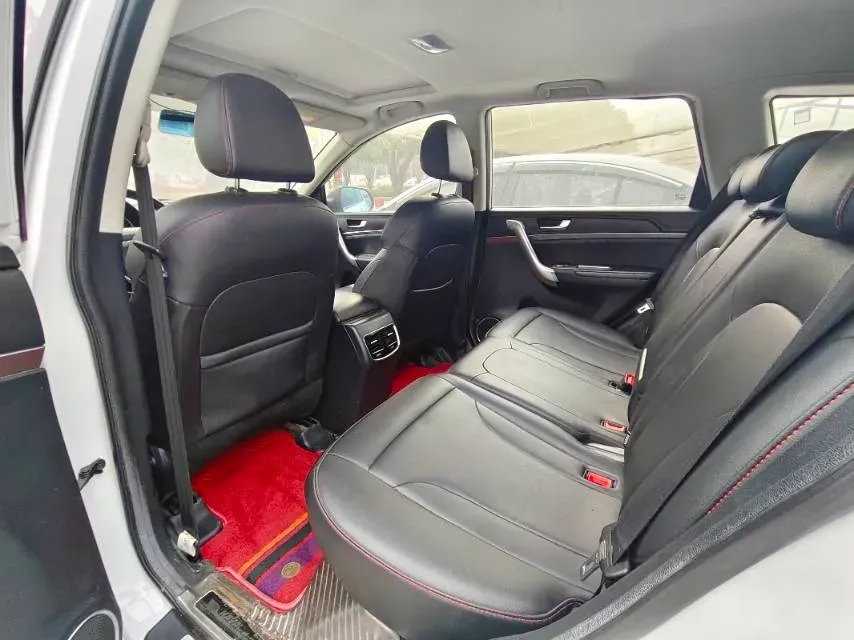 2018 Haval M6 1.5T 150HP L4 7DCT,autocango,china used car exporter,china ev exporter,chinese used car exporter,chinese used ev exporter