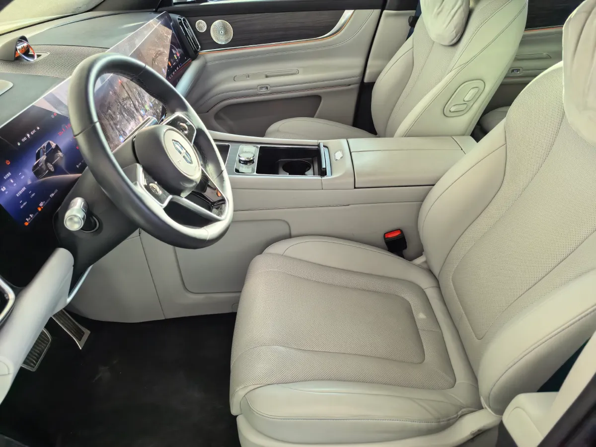 2024 AITO AITO M9 1.5T 152HP L4 REEV 42KWH,autocango,china used car exporter,china ev exporter,chinese used car exporter,chinese used ev exporter