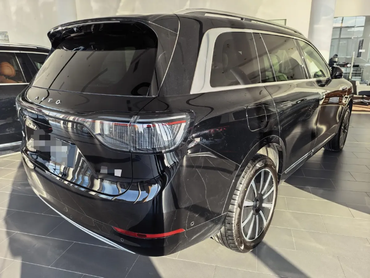 2024 AITO AITO M9 1.5T 152HP L4 REEV 42KWH,autocango,china used car exporter,china ev exporter,chinese used car exporter,chinese used ev exporter