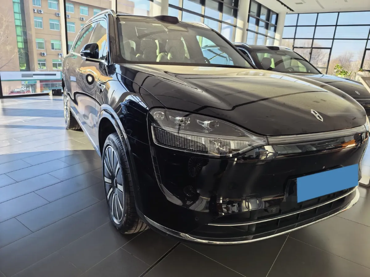 2024 AITO AITO M9 1.5T 152HP L4 REEV 42KWH,autocango,china used car exporter,china ev exporter,chinese used car exporter,chinese used ev exporter