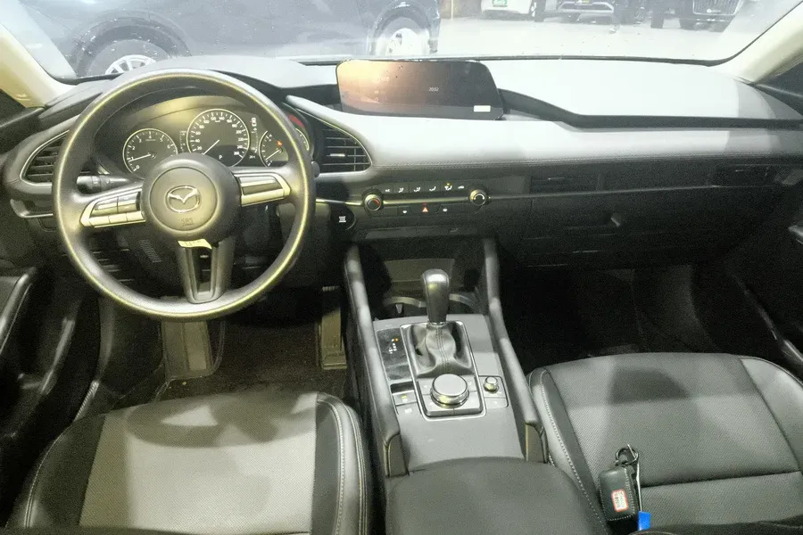 2023 Mazda 3 Axela 2.0L 158HP L4 6AT,autocango,china used car exporter,china ev exporter,chinese used car exporter,chinese used ev exporter