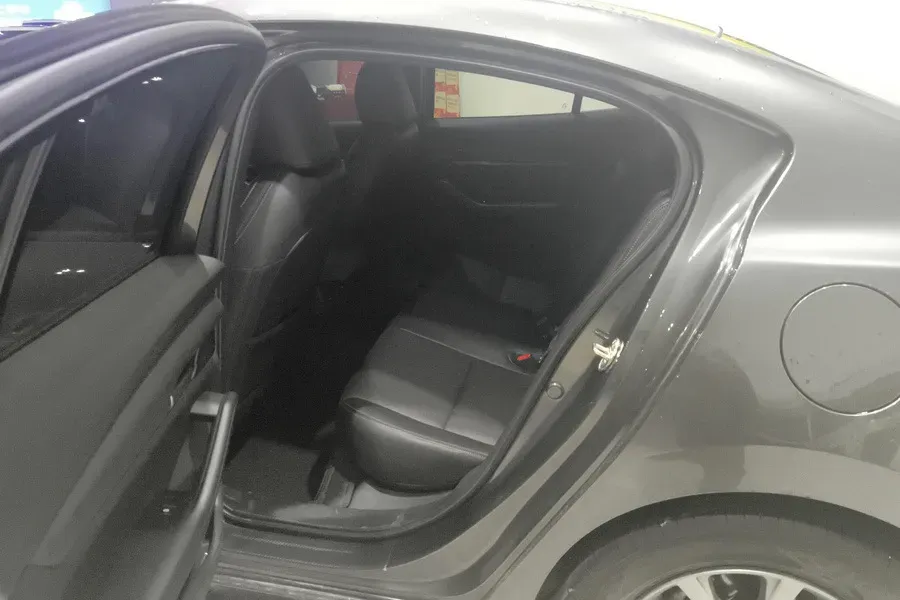 2023 Mazda 3 Axela 2.0L 158HP L4 6AT,autocango,china used car exporter,china ev exporter,chinese used car exporter,chinese used ev exporter