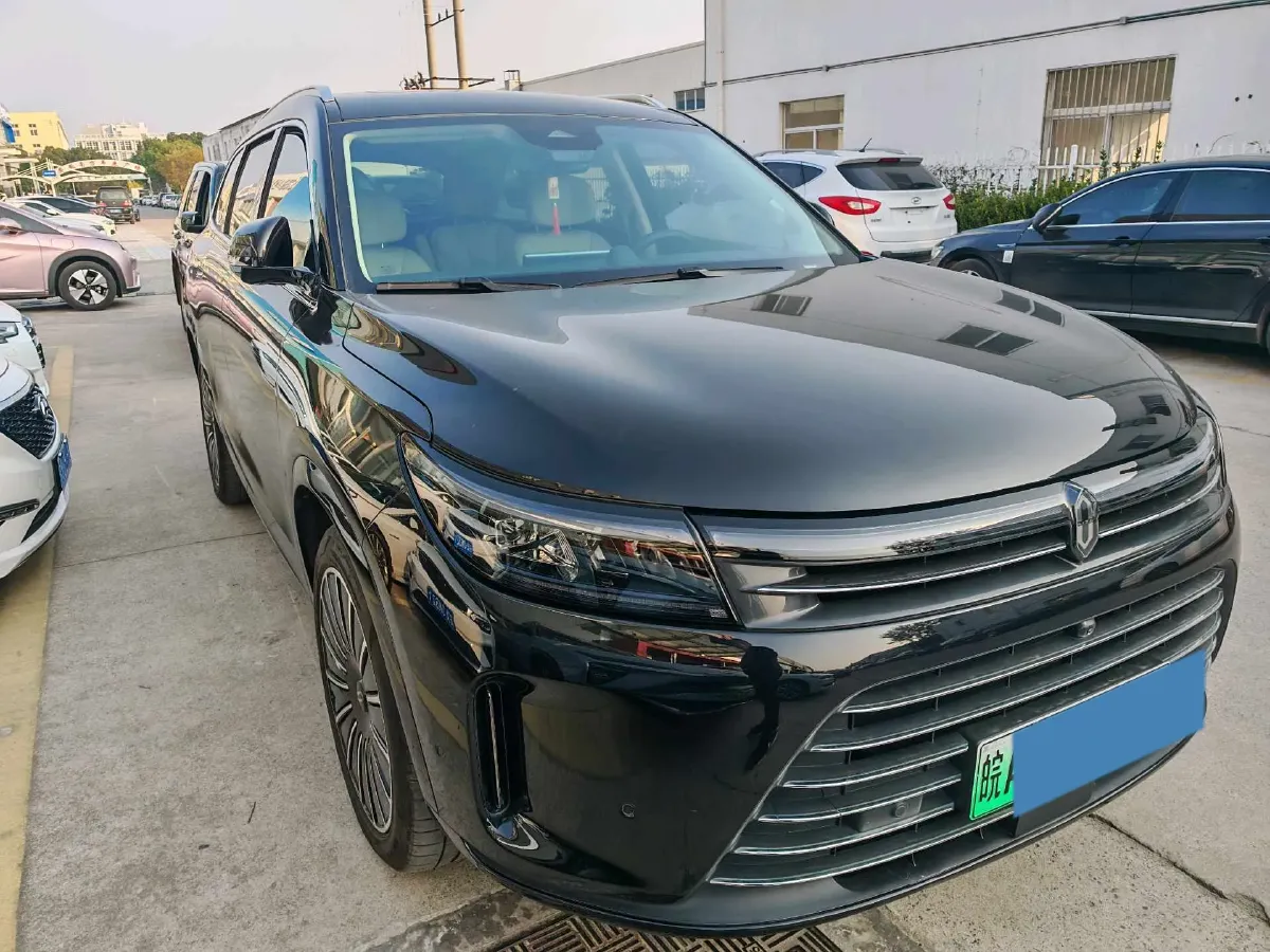 2022 AITO AITO M7 Range Extended 125HP REEV 40KWH,autocango,china used car exporter,china ev exporter,chinese used car exporter,chinese used ev exporter
