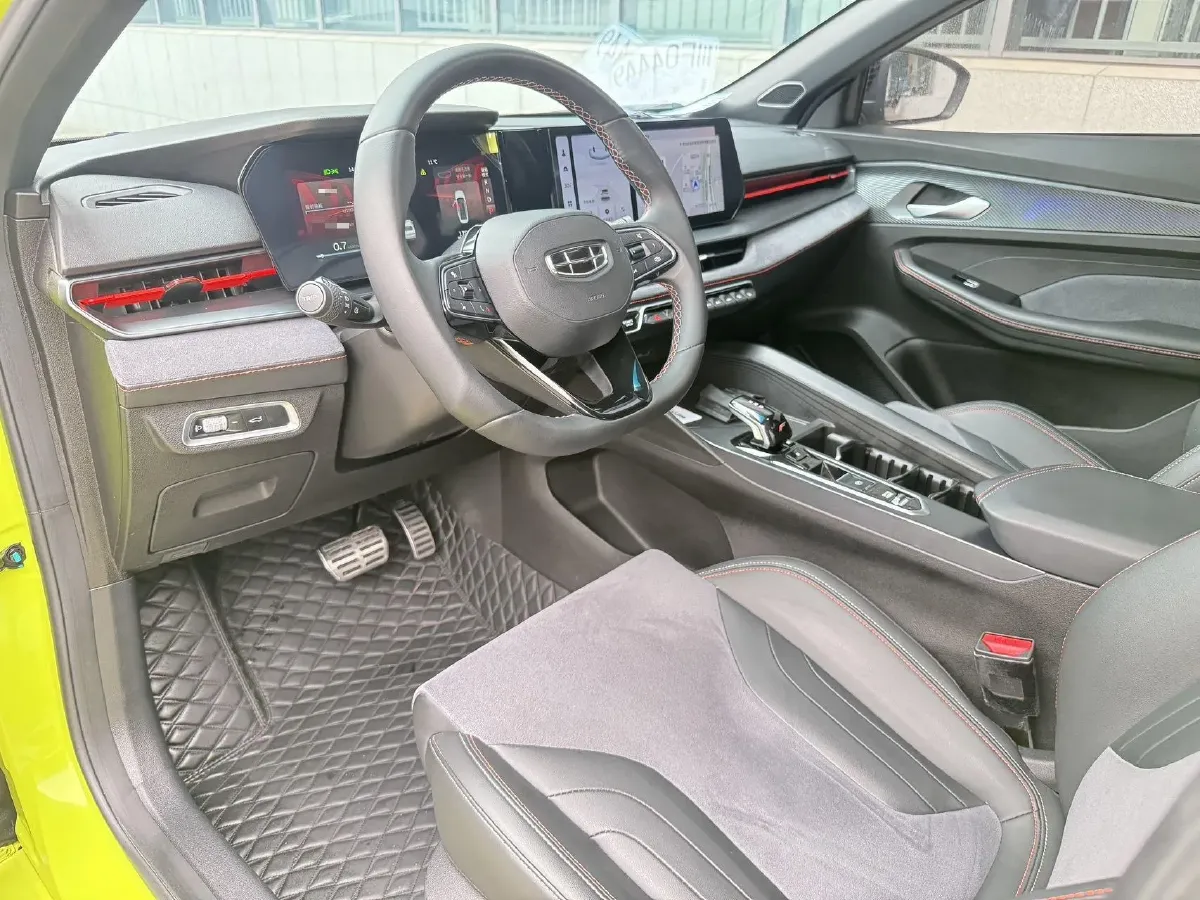 2022 Geely Binray 1.5T 181HP L4 7DCT,autocango,china used car exporter,china ev exporter,chinese used car exporter,chinese used ev exporter