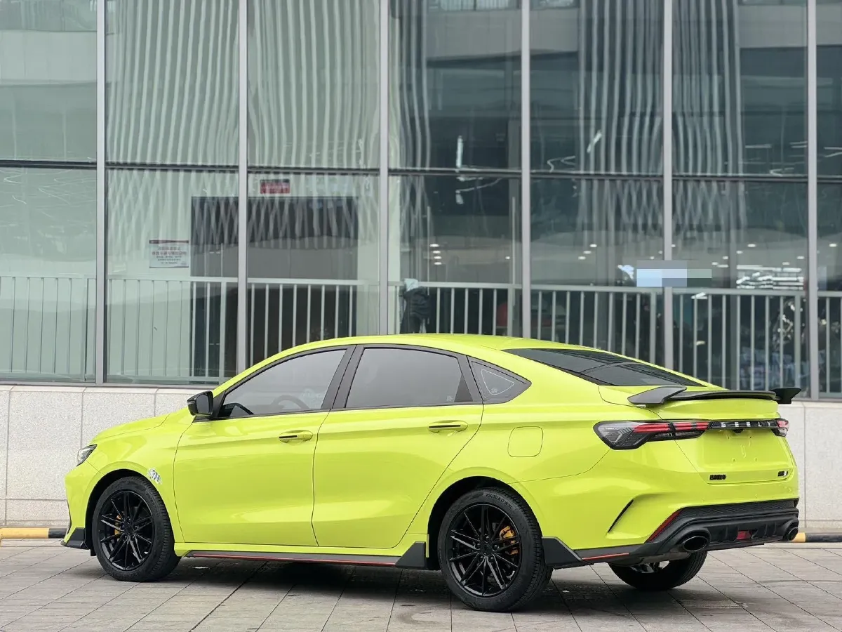 2022 Geely Binray 1.5T 181HP L4 7DCT,autocango,china used car exporter,china ev exporter,chinese used car exporter,chinese used ev exporter