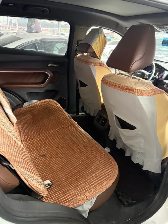 2018 Haval H6 2.0T 197HP L4 7DCT,autocango,china used car exporter,china ev exporter,chinese used car exporter,chinese used ev exporter