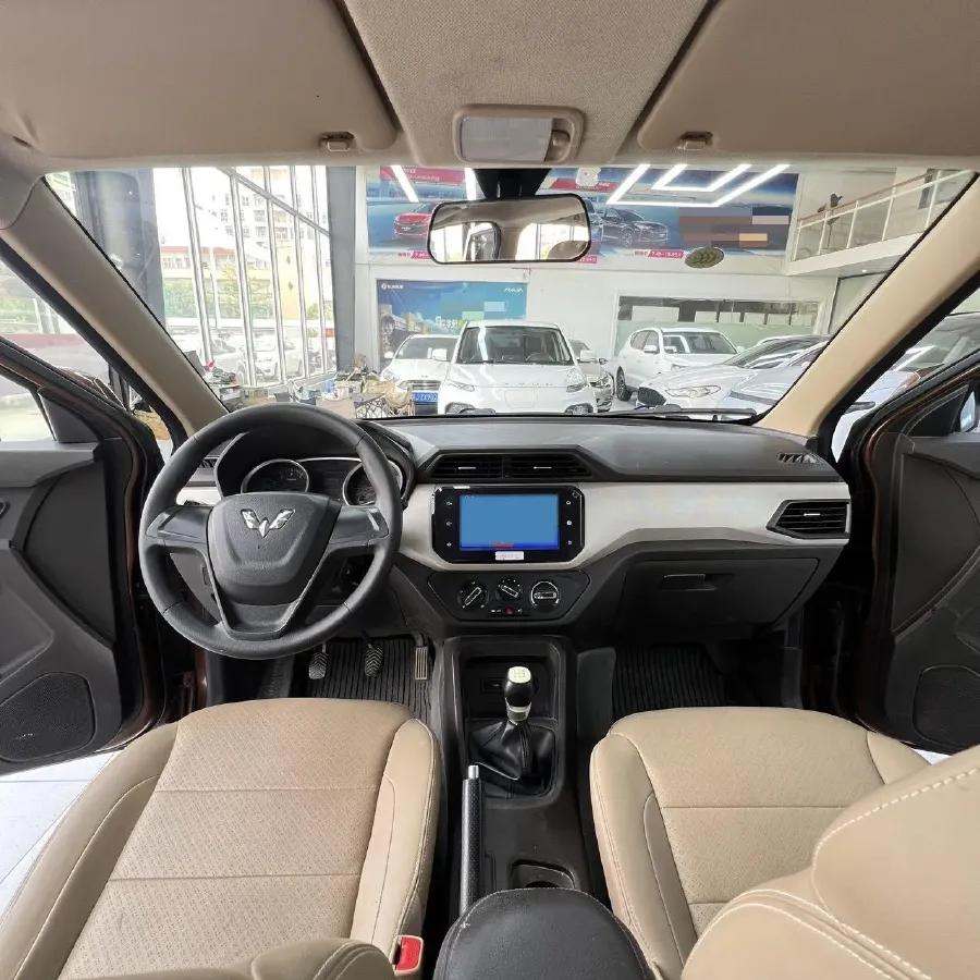2018 WuLing HongGuang 1.5L 105HP L4 5MT,autocango,china used car exporter,china ev exporter,chinese used car exporter,chinese used ev exporter