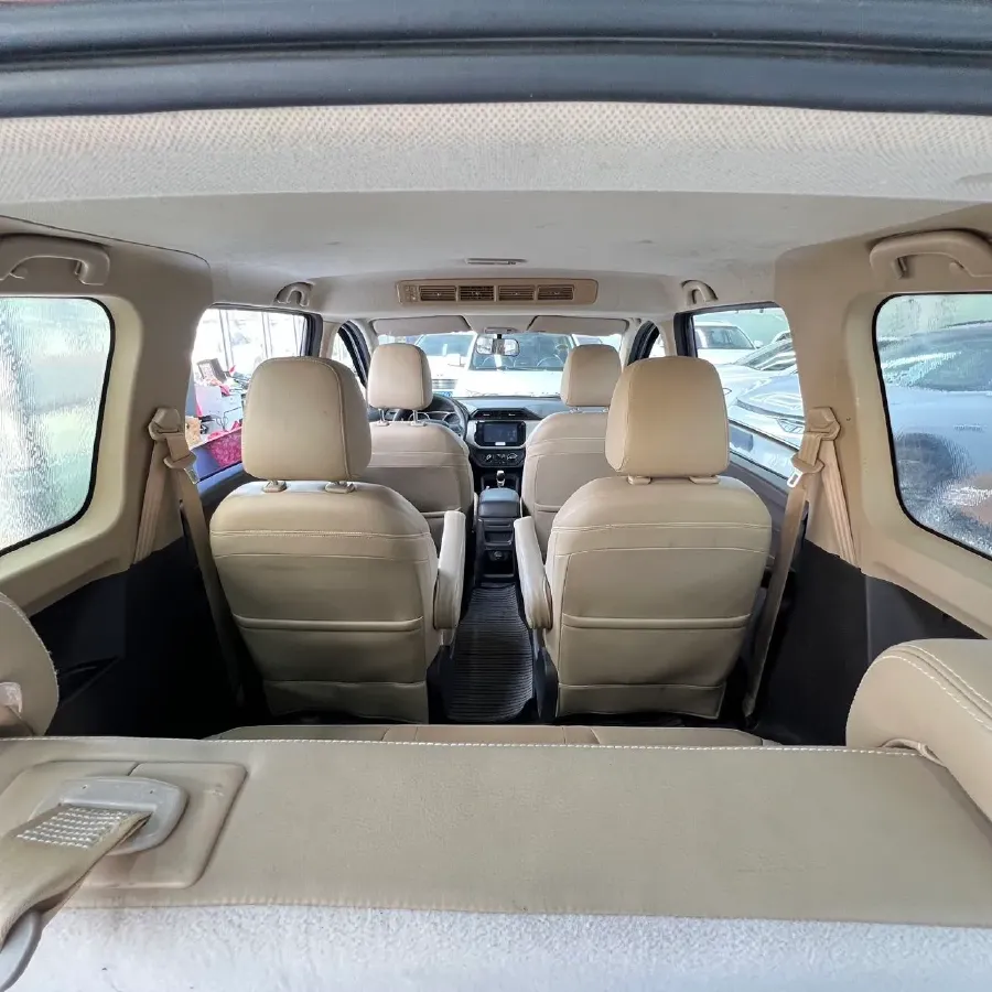 2018 WuLing HongGuang 1.5L 105HP L4 5MT,autocango,china used car exporter,china ev exporter,chinese used car exporter,chinese used ev exporter