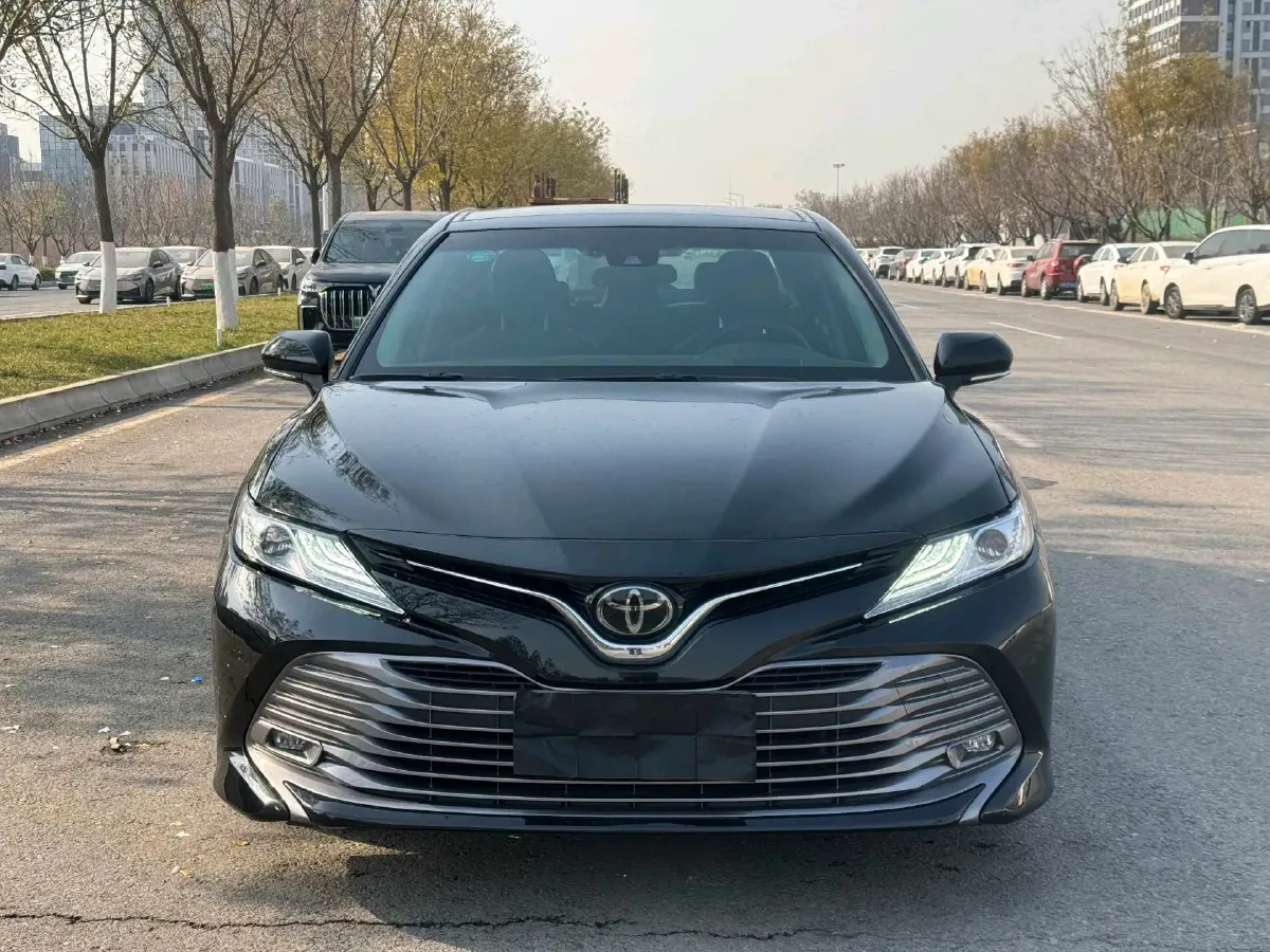 2019 Toyota Camry 2.5L 209HP L4 8AT,autocango,china used car exporter,china ev exporter,chinese used car exporter,chinese used ev exporter
