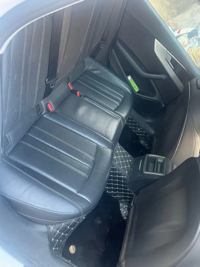 2020 Audi A4L 2.0T 190HP L4 7DCT,autocango,china used car exporter,china ev exporter,chinese used car exporter,chinese used ev exporter