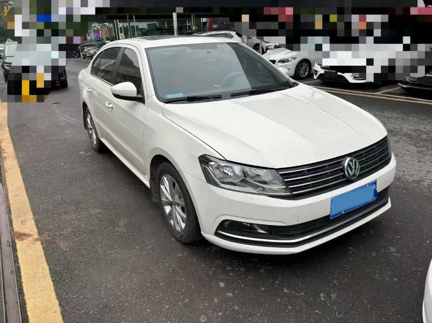 2017 Zotye Damy X7 1.8T 177HP L4 5MT,autocango,china used car exporter,china ev exporter,chinese used car exporter,chinese used ev exporter