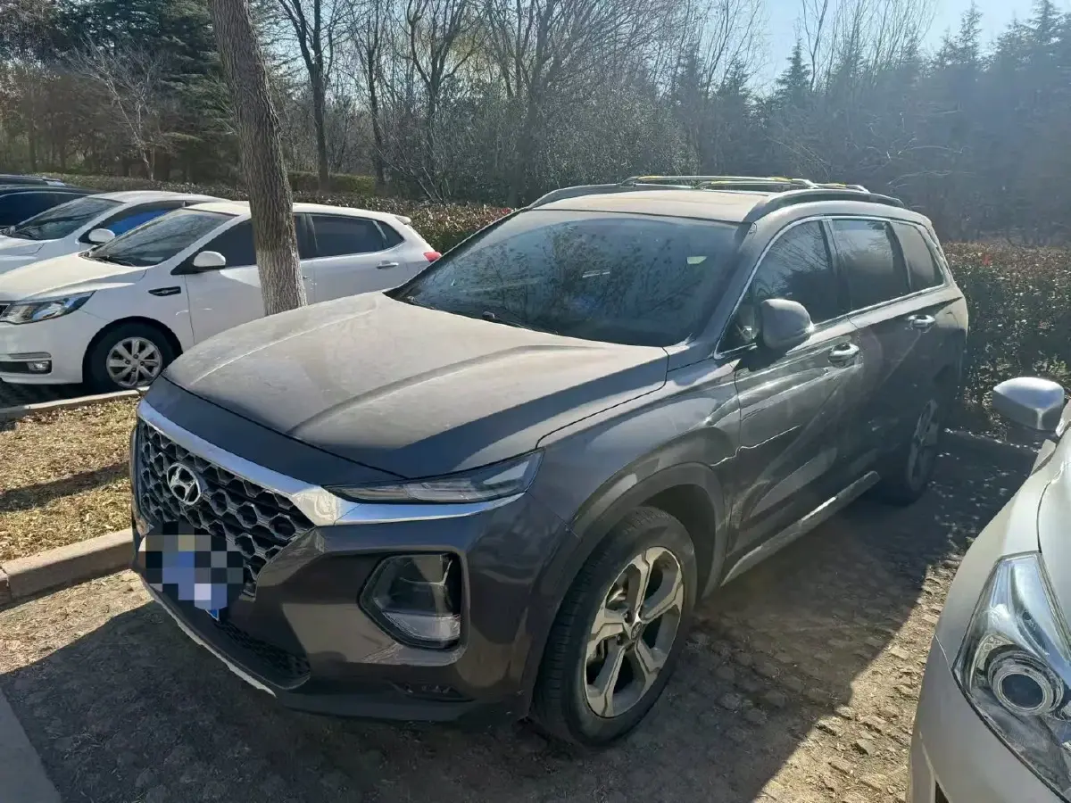 2019 Hyundai Santafe 2.0T 240HP L4 8AT