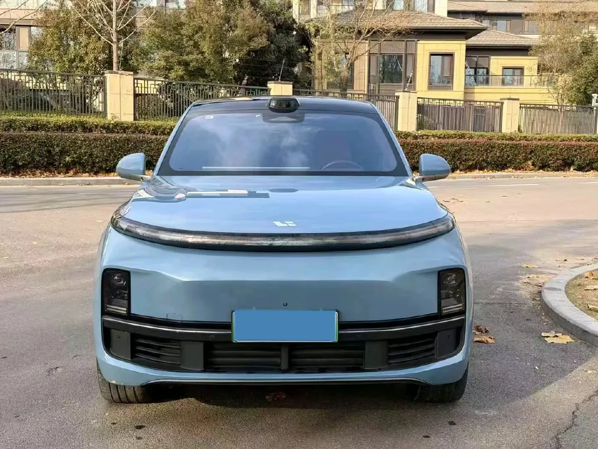2022 Li L9 Range Extended 154HP REEV 42.6KWH,autocango,china used car exporter,china ev exporter,chinese used car exporter,chinese used ev exporter