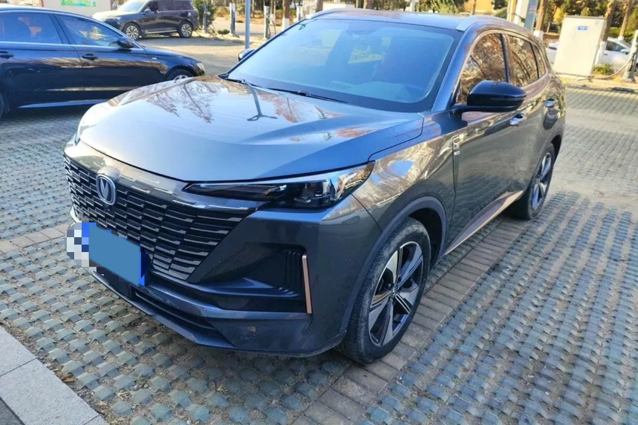 2022 ChangAn CS55 Plus 1.5T 180HP L4 7DCT,autocango,china used car exporter,china ev exporter,chinese used car exporter,chinese used ev exporter