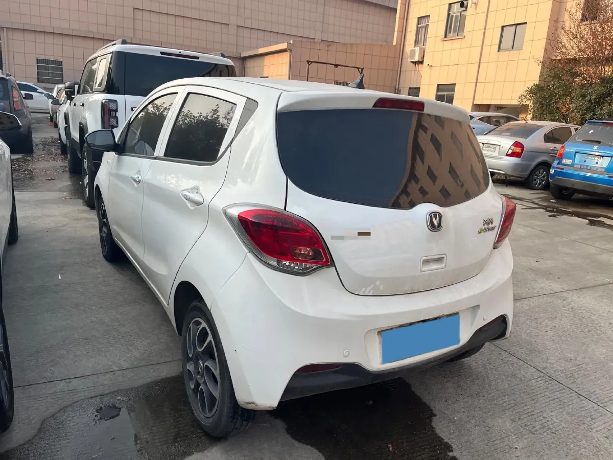 2021 ChangAn BenBen E-Star BEV 31.95KWH,autocango,china used car exporter,china ev exporter,chinese used car exporter,chinese used ev exporter