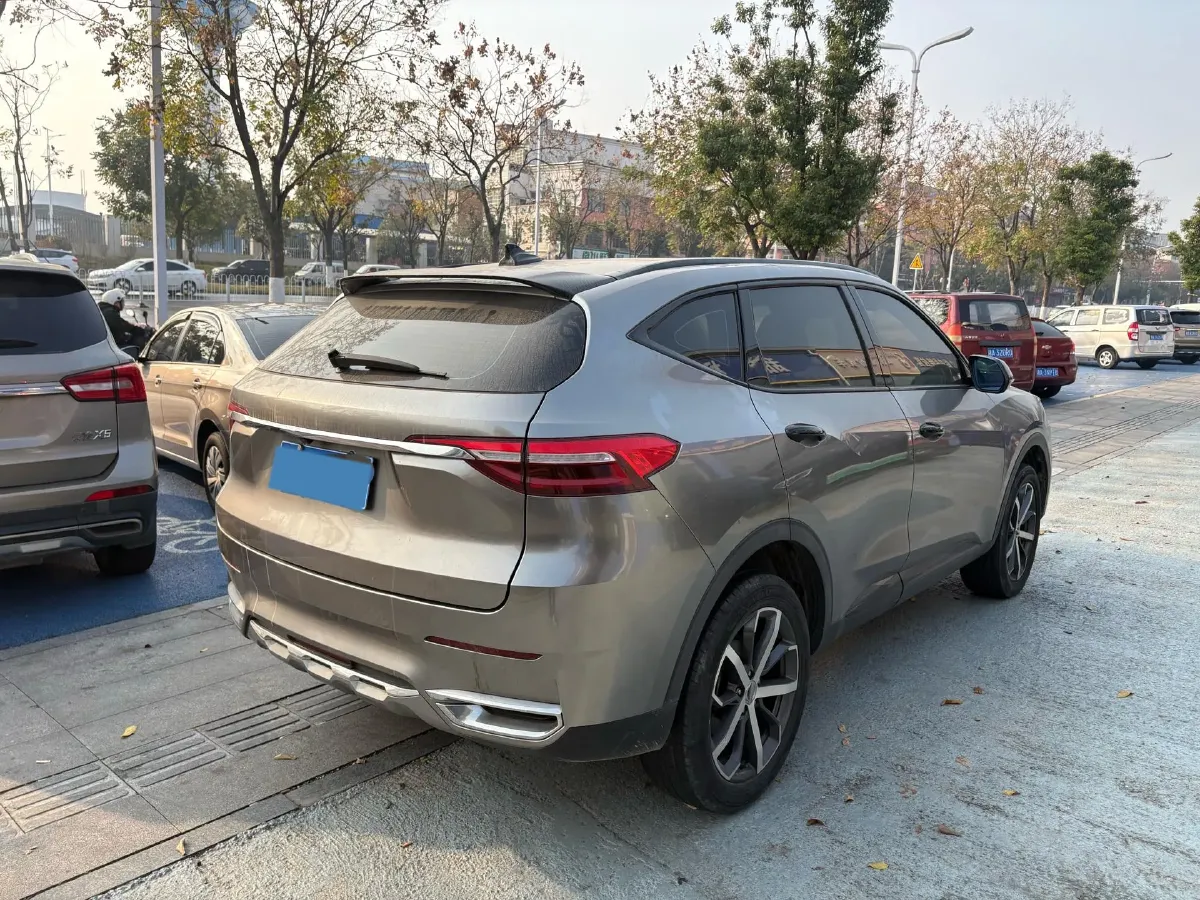 2019 Haval F7 1.5T 169HP L4 7DCT,autocango,china used car exporter,china ev exporter,chinese used car exporter,chinese used ev exporter
