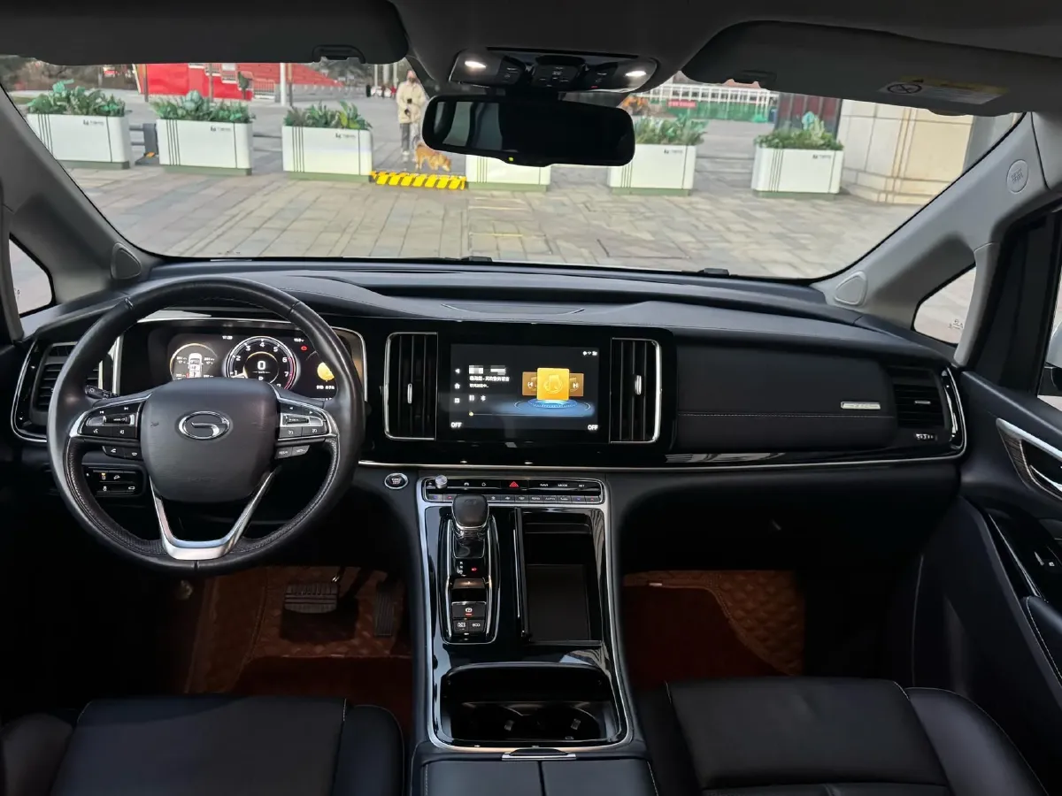 2021 GAC Trumpchi M8 2.0T 252HP L4 8AT,autocango,china used car exporter,china ev exporter,chinese used car exporter,chinese used ev exporter