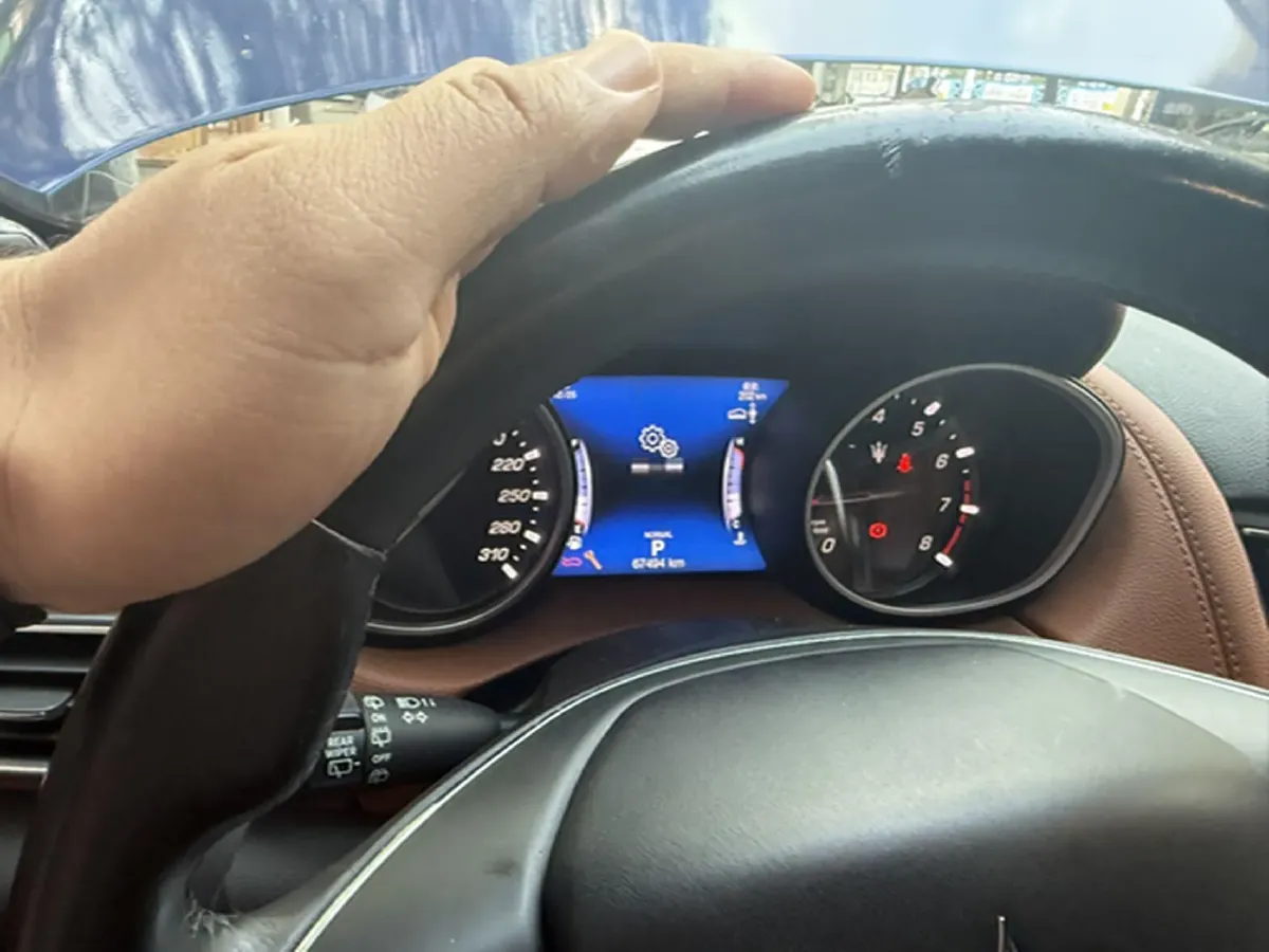 2019 Maserati Levante 3.0T 350HP V6 8AT,autocango,china used car exporter,china ev exporter,chinese used car exporter,chinese used ev exporter