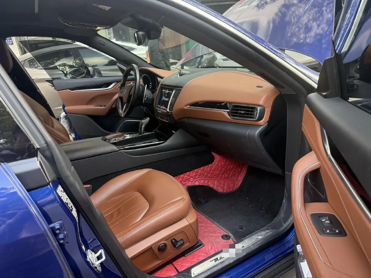 2019 Maserati Levante 3.0T 350HP V6 8AT,autocango,china used car exporter,china ev exporter,chinese used car exporter,chinese used ev exporter