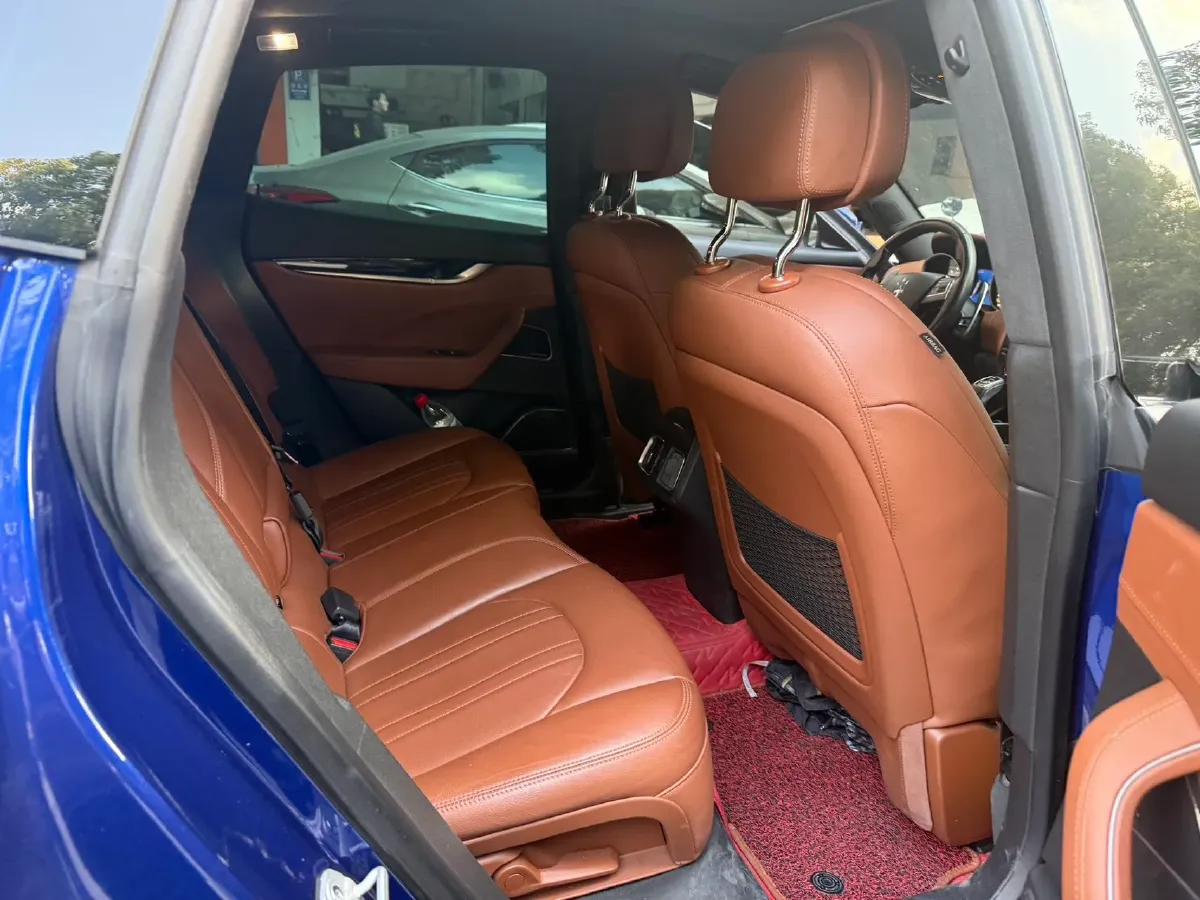 2019 Maserati Levante 3.0T 350HP V6 8AT,autocango,china used car exporter,china ev exporter,chinese used car exporter,chinese used ev exporter