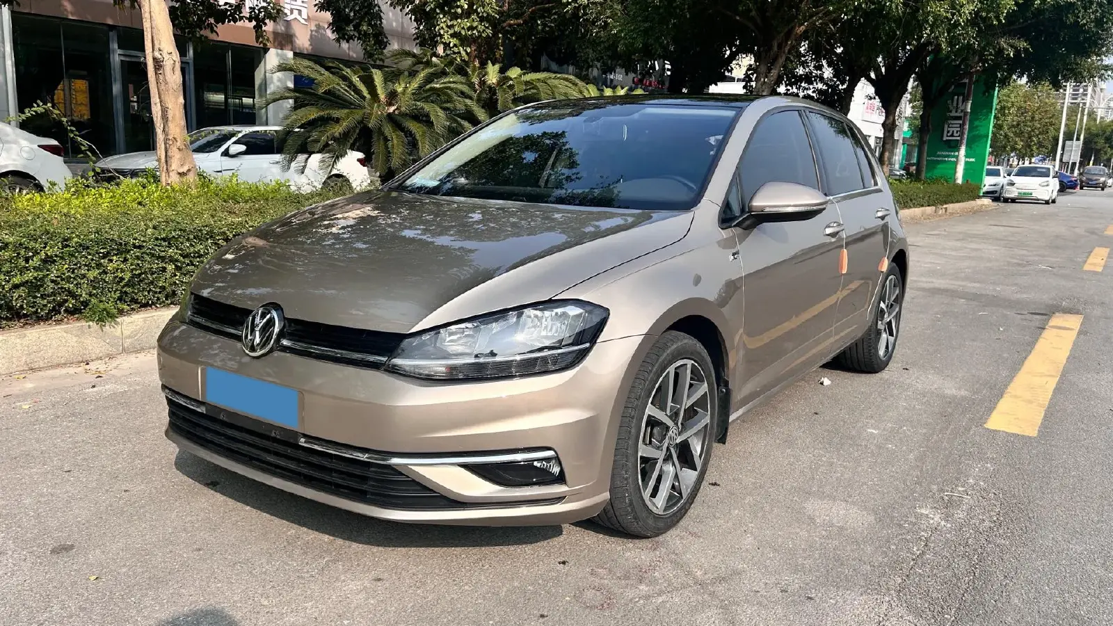 2019 Brilliance Auto V7 1.8T 231HP L4 7DCT