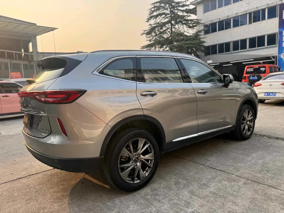 2021 Haval H6 1.5T 169HP L4 7DCT,autocango,china used car exporter,china ev exporter,chinese used car exporter,chinese used ev exporter