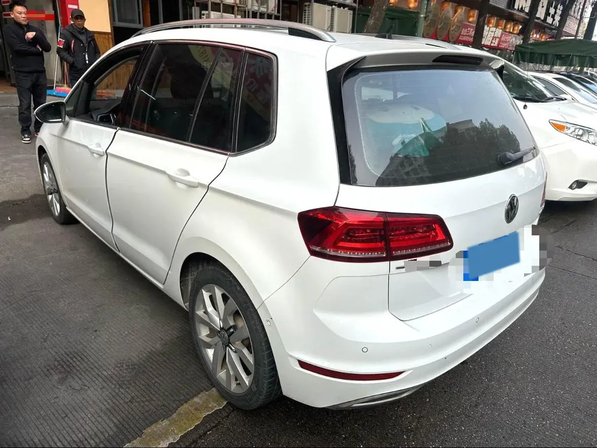 2019 Volkswagen Golf Sportsvan 1.4T 150HP L4 7DCT,autocango,china used car exporter,china ev exporter,chinese used car exporter,chinese used ev exporter