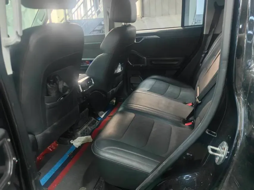 2023 Jetour Traveller 2.0T 254HP L4 8AT,autocango,china used car exporter,china ev exporter,chinese used car exporter,chinese used ev exporter