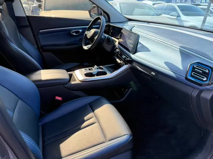 2023 GAC Trumpchi GS3 1.5T 177HP L4 7DCT,autocango,china used car exporter,china ev exporter,chinese used car exporter,chinese used ev exporter