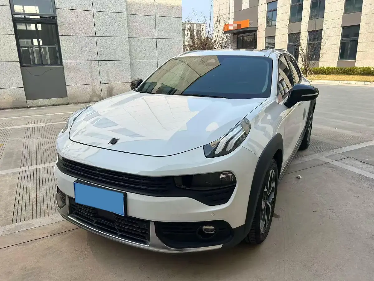 2019 LYNK&CO 02 2.0T 190HP L4 6AT