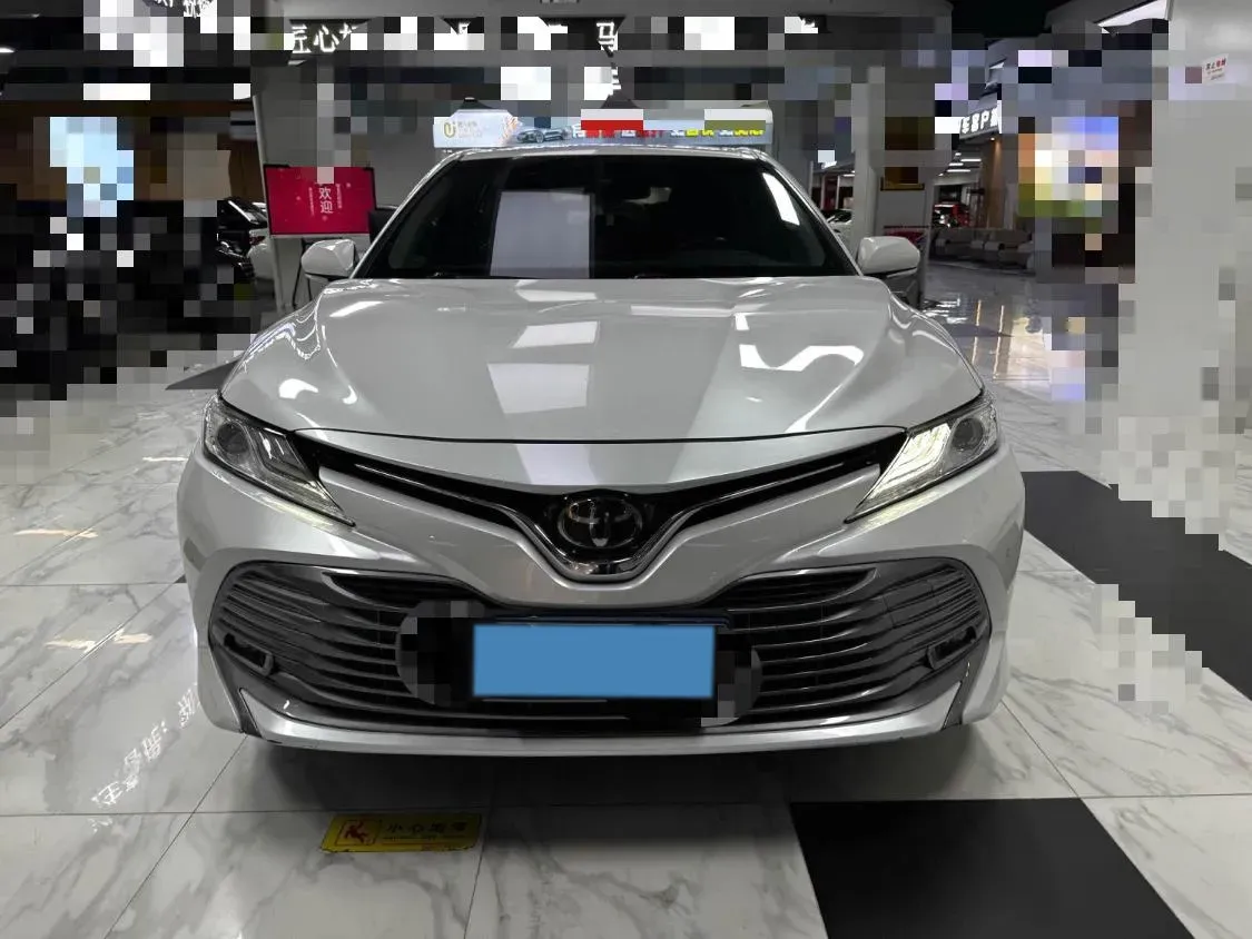 2019 Toyota Camry 2.0L 178HP L4 CVT,autocango,china used car exporter,china ev exporter,chinese used car exporter,chinese used ev exporter
